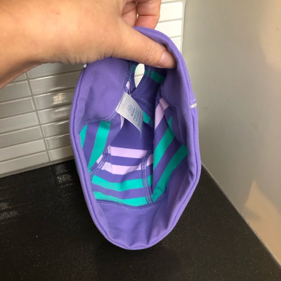 Ivivva by Lululemon reversible girl’s beanie - Picture 10 of 12